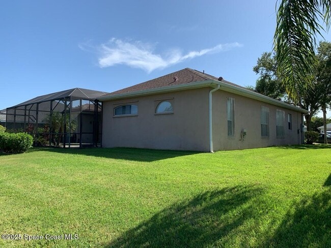 Photo - 1901 Thesy Dr