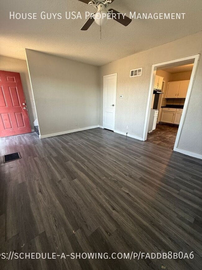 Photo - 2207 Askew Ave