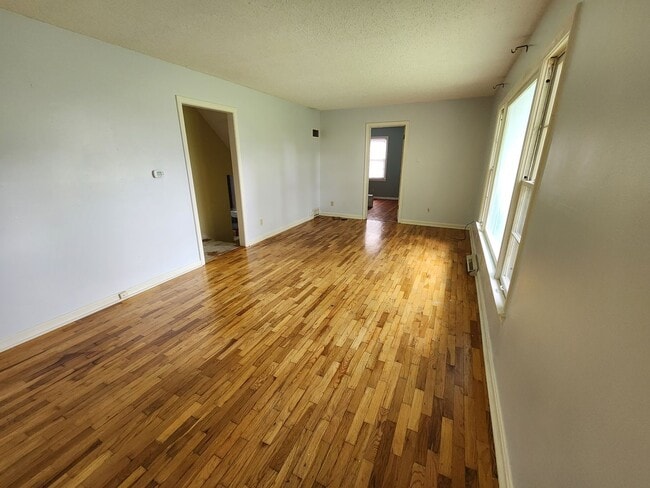 Photo - 1812 SW Pembroke Ln