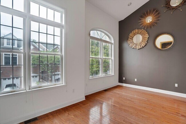 Photo - 100 Abbie Ct