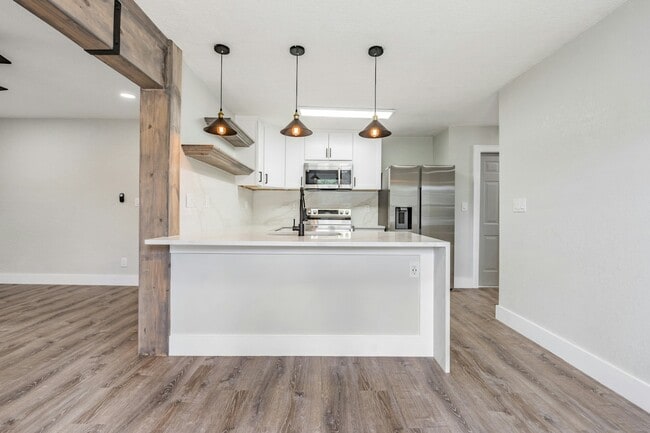 Building Photo - 186 22nd Ave N Unit 3 Rental