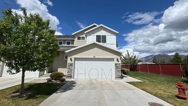 Photo - 164 N 450 W St