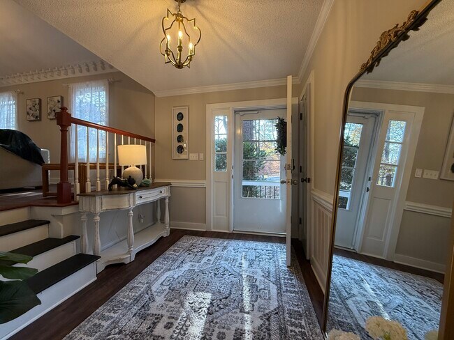 Photo - 505 Westbrook Dr