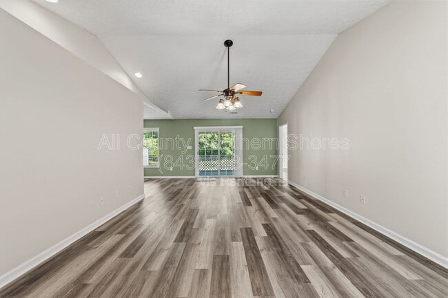 Photo - 410 Sean River Rd