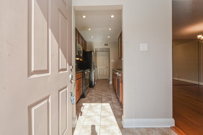 Photo - 13859 Hollowgreen Dr