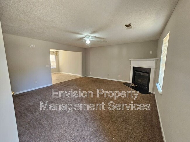 Photo - 336 Coral Cir