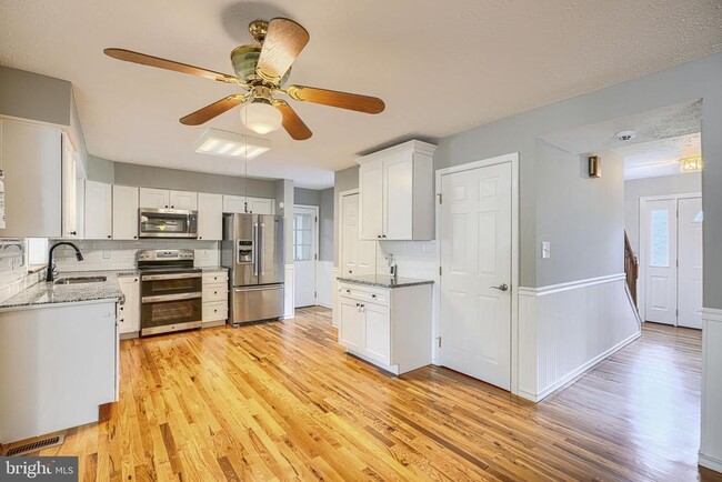 Photo - 8301 Whitebark Ct