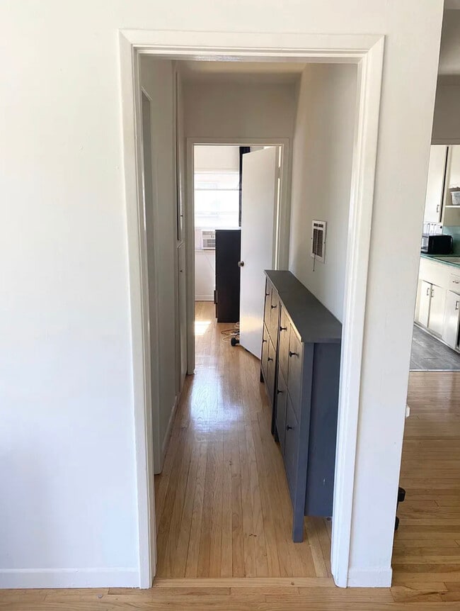 Photo - 11021 Culver Blvd