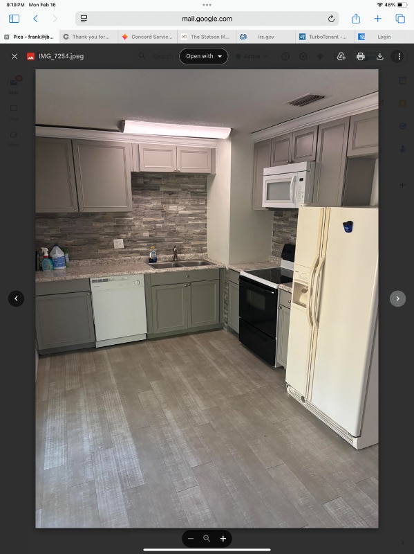 Building Photo - 1965 Manor Way