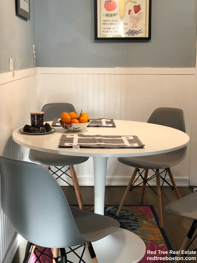 Photo - 74 Patten St Unit 1