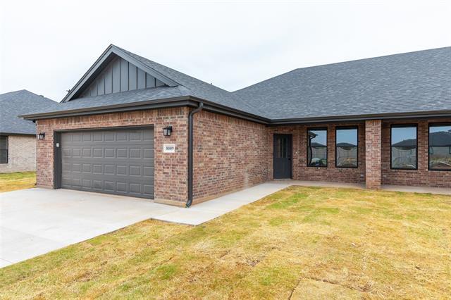 Photo - 8009 Sawdust Trl