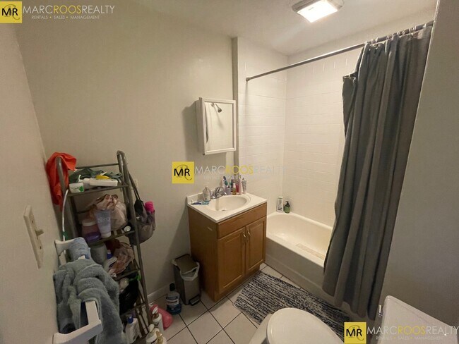 Photo - 14 Fairmount St Unit 3