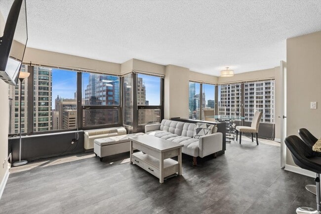 Photo - 30 E Huron St Unit 3802