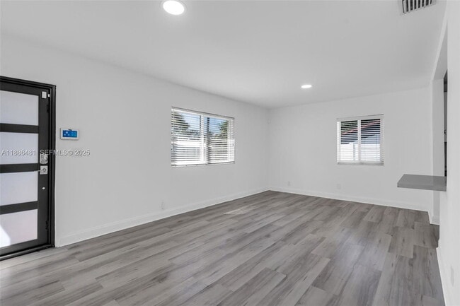 Photo - North 26th Avenue, Hollywood, FL 33020 - 3 BR 1 BA single-family home