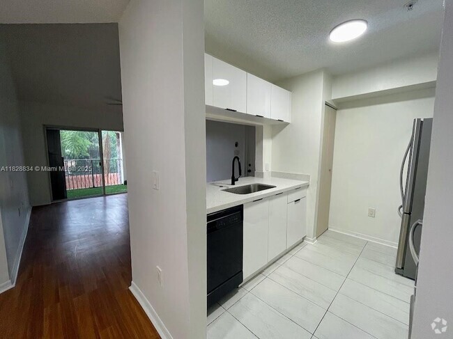 Building Photo - 12124 Saint Andrews Pl Unit 305 Rental
