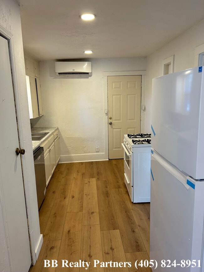 Photo - 315 S Pittsburg Ave