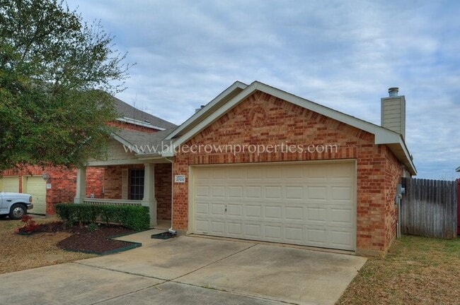 Photo - 2709 Gardendale Dr