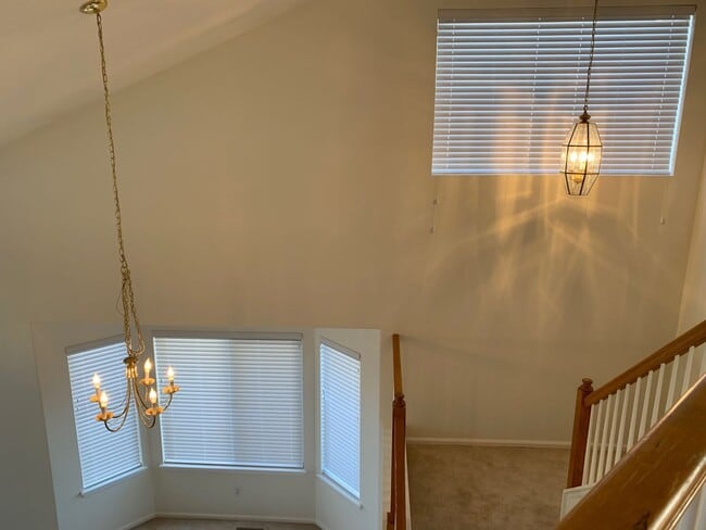 Photo - 1615 Red Mountain Dr