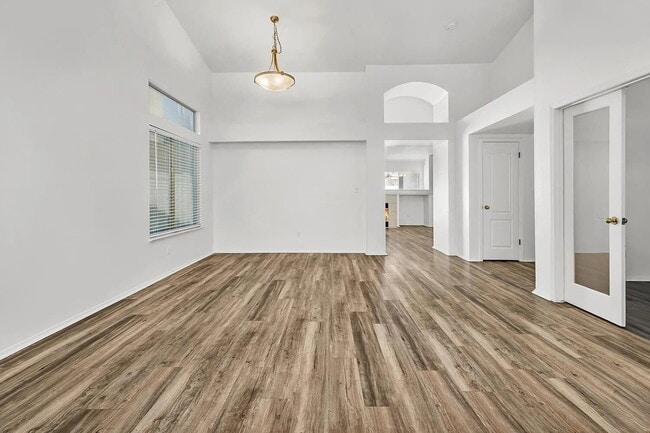 Photo - Spacious 4 Bedroom, 2 Bathroom Home!