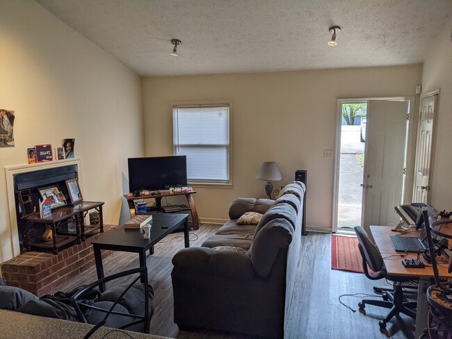 Photo - 845/847 Mitchell Bridge Road Duplex