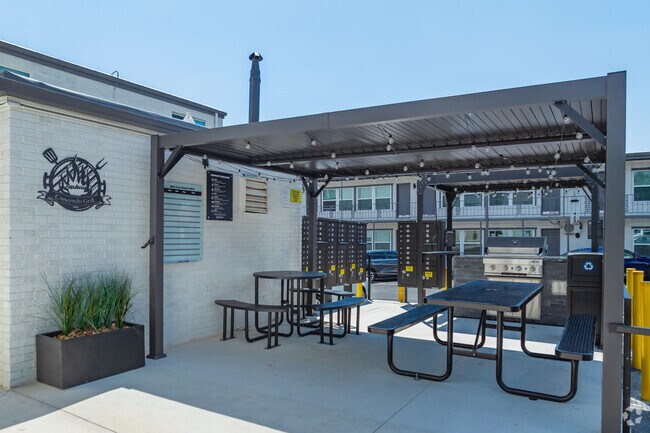 Crescendo Grill