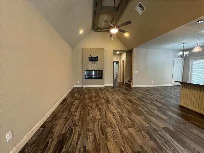 Photo - 1806 SW Riverstone Rd