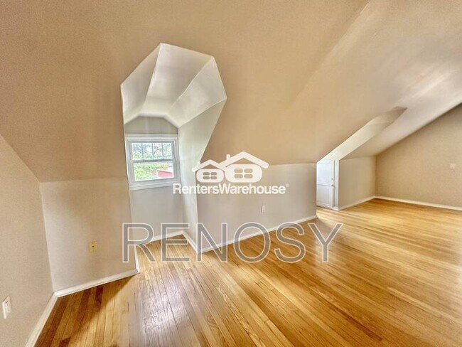 2300 Beaver Ave Unit 5