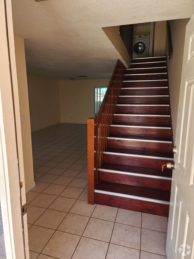 Stairs ¹ - 2751 S Pines Dr Rental