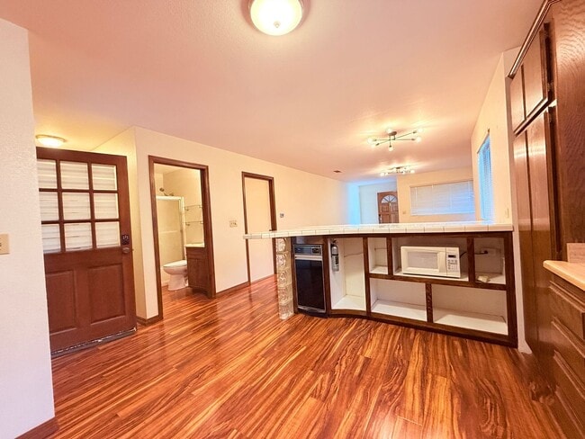 Photo - Great Single-Level Cayucos Apartment with One Car Parking Space