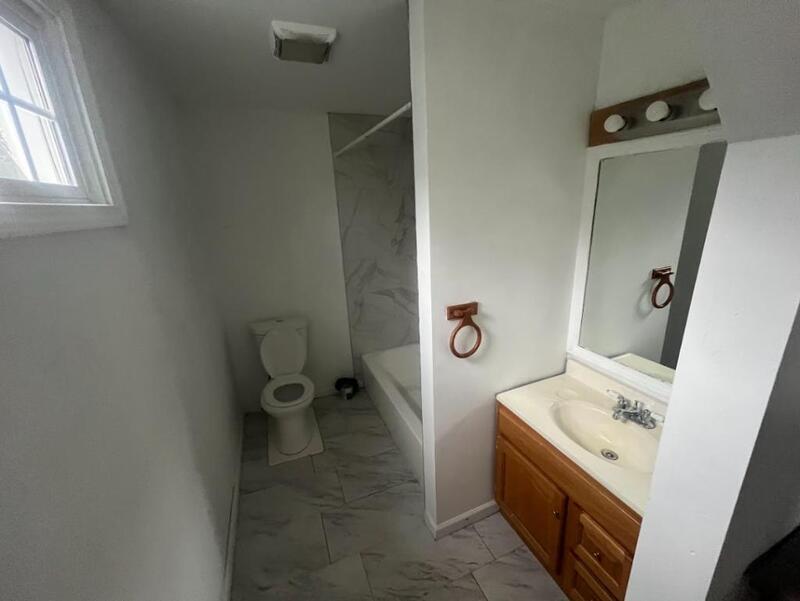 Photo - 195 Campbell Park