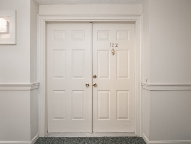 Photo - 255 North Rd Unidad 182