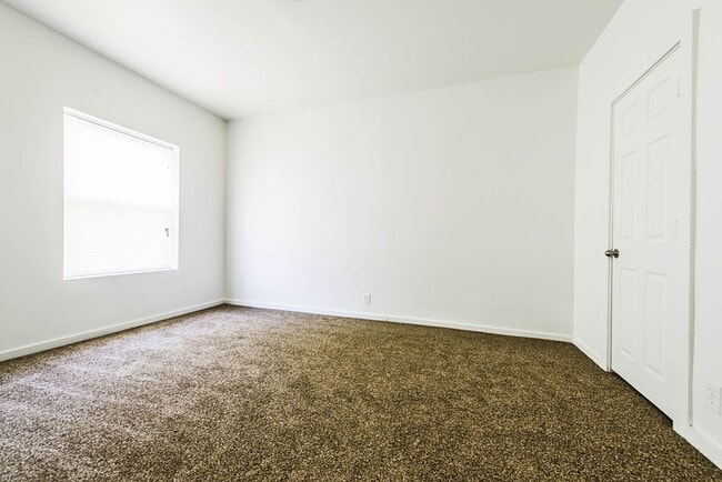 Photo - 7135 S Blackstone Chicago, IL 60619