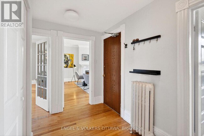 Photo - 120 Lewis St Unit 2