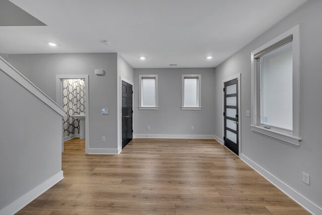 Photo - 801 Cherokee Ave