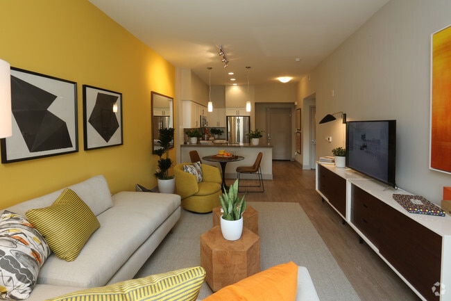 1BR, 1BA - Plan A2 - 770 South Harbor