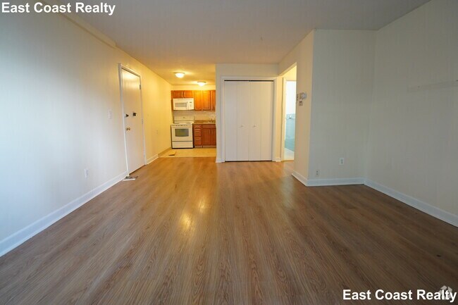 Building Photo - 84 Gardner St Unit 4B Rental