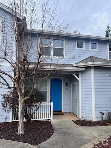 Building Photo - 132 Ironhorse Place Rental