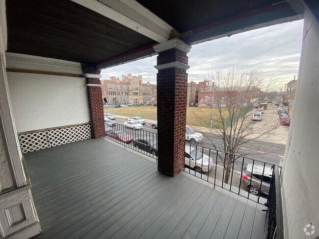 Building Photo - 4823 Walnut St Unit 02 Rental