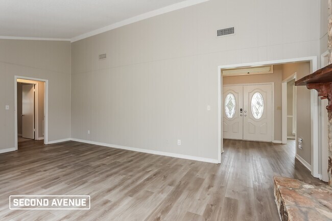 Photo - 2939 Starshire Cove