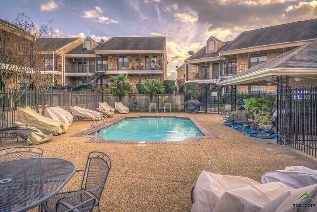 Photo - 400 W South Town Dr Unit 402