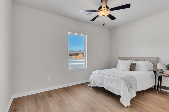 Photo - Now Leasing – Brand New Duplex in Haysville