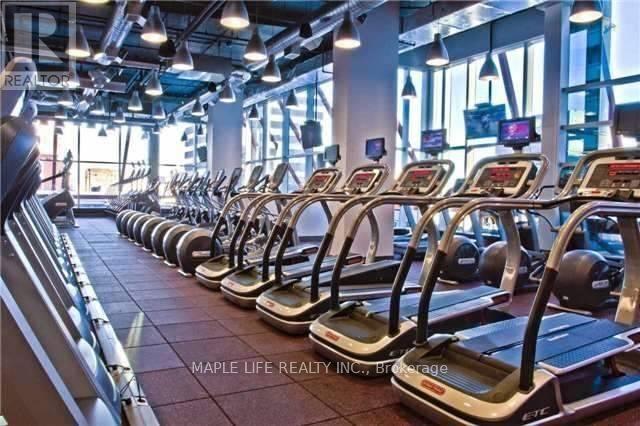 Photo - 388 Yonge St Unit 6110