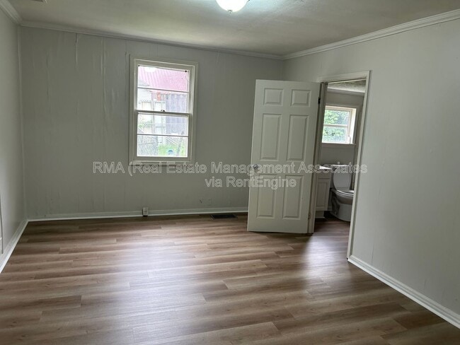 Photo - 56 5th St