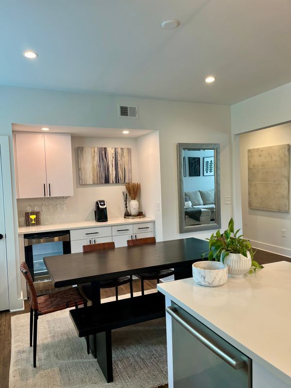 Photo - 124 Peachtree Memorial Dr NW