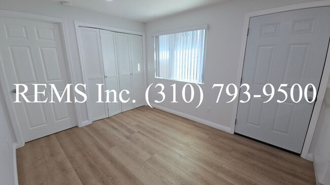 Photo - Newer Construction (2024) - 2 Bedroom Duplex-Style Unit w/ Parking & Laundry Hookups Unidad 14117 B