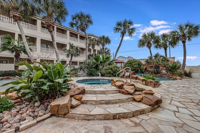 Photo - 14910 Leeward Dr Unit 304
