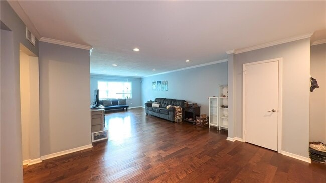 Photo - 2700 Bellefontaine St Unidad A25