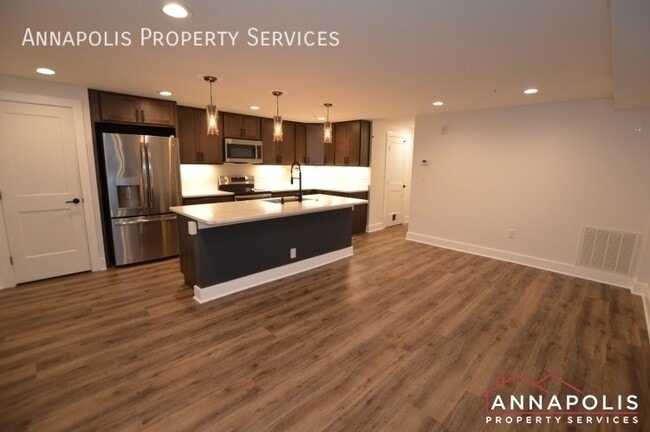 Photo - 750 Southern Hills Dr