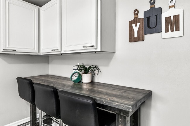 Photo - 8254 Mary Ann Ave Unit SI ID1032359P