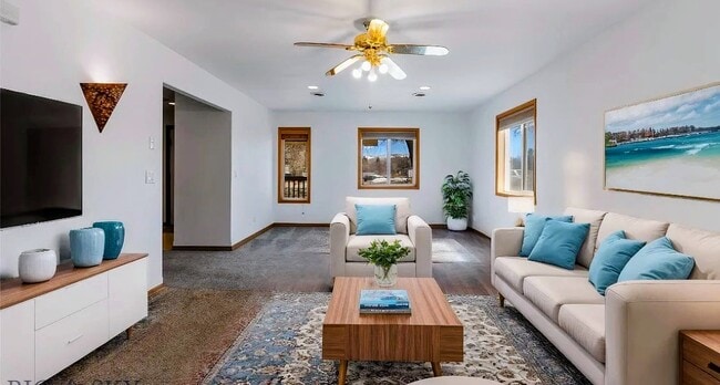 Building Photo - 803 N Grand Ave